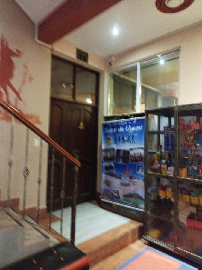 Uyuni Hostal Yokoso Panzió Kültér fotó
